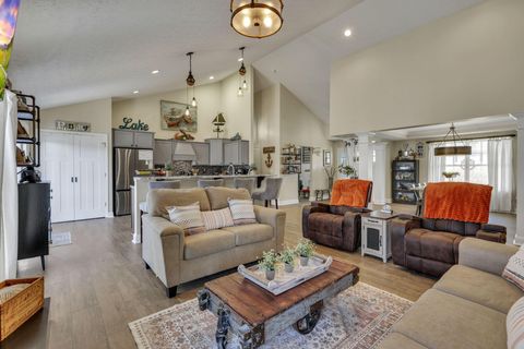 Tiny photo for 14975 Park Place Avenue, Thornville, OH 43076 (MLS # 225041800)