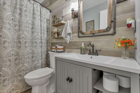 Tiny photo for 14975 Park Place Avenue, Thornville, OH 43076 (MLS # 225041800)