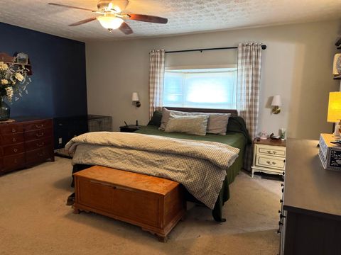 Tiny photo for 221 N Main Street, London, OH 43140 (MLS # 226000817)