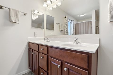 Tiny photo for 844 Brosmer Drive, Reynoldsburg, OH 43068 (MLS # 226002995)