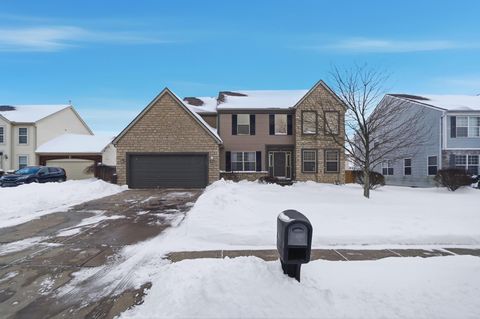 Photo of 844 Brosmer Drive, Reynoldsburg, OH 43068 (MLS # 226002995)