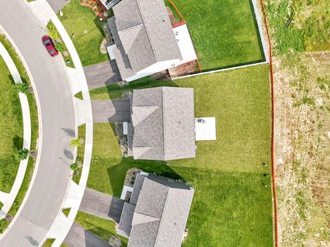 Tiny photo for 8145 Rhoderick Circle, Reynoldsburg, OH 43068 (MLS # 226015026)