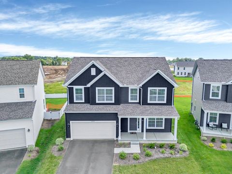 Tiny photo for 8145 Rhoderick Circle, Reynoldsburg, OH 43068 (MLS # 226015026)