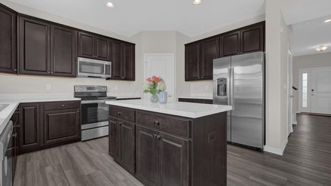 Tiny photo for 8145 Rhoderick Circle, Reynoldsburg, OH 43068 (MLS # 226015026)