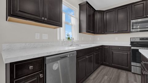 Tiny photo for 8145 Rhoderick Circle, Reynoldsburg, OH 43068 (MLS # 226015026)