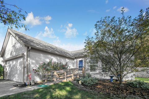 Photo of 3624 Peany Lane, Canal Winchester, OH 43110 (MLS # 225037458)
