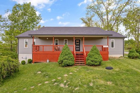 Photo of 5328 Alder Road NE, Thornville, OH 43076 (MLS # 226016487)