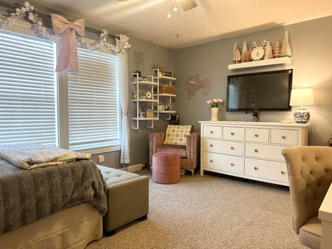 Tiny photo for 5584 Beaver Road NE, Thornville, OH 43076 (MLS # 225044810)