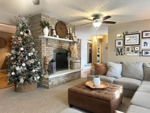 Tiny photo for 5584 Beaver Road NE, Thornville, OH 43076 (MLS # 225044810)