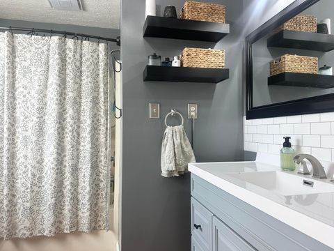 Tiny photo for 5584 Beaver Road NE, Thornville, OH 43076 (MLS # 225044810)