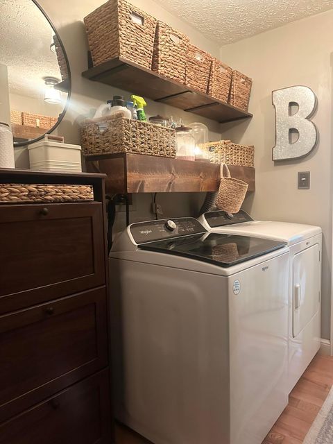 Tiny photo for 5584 Beaver Road NE, Thornville, OH 43076 (MLS # 225044810)