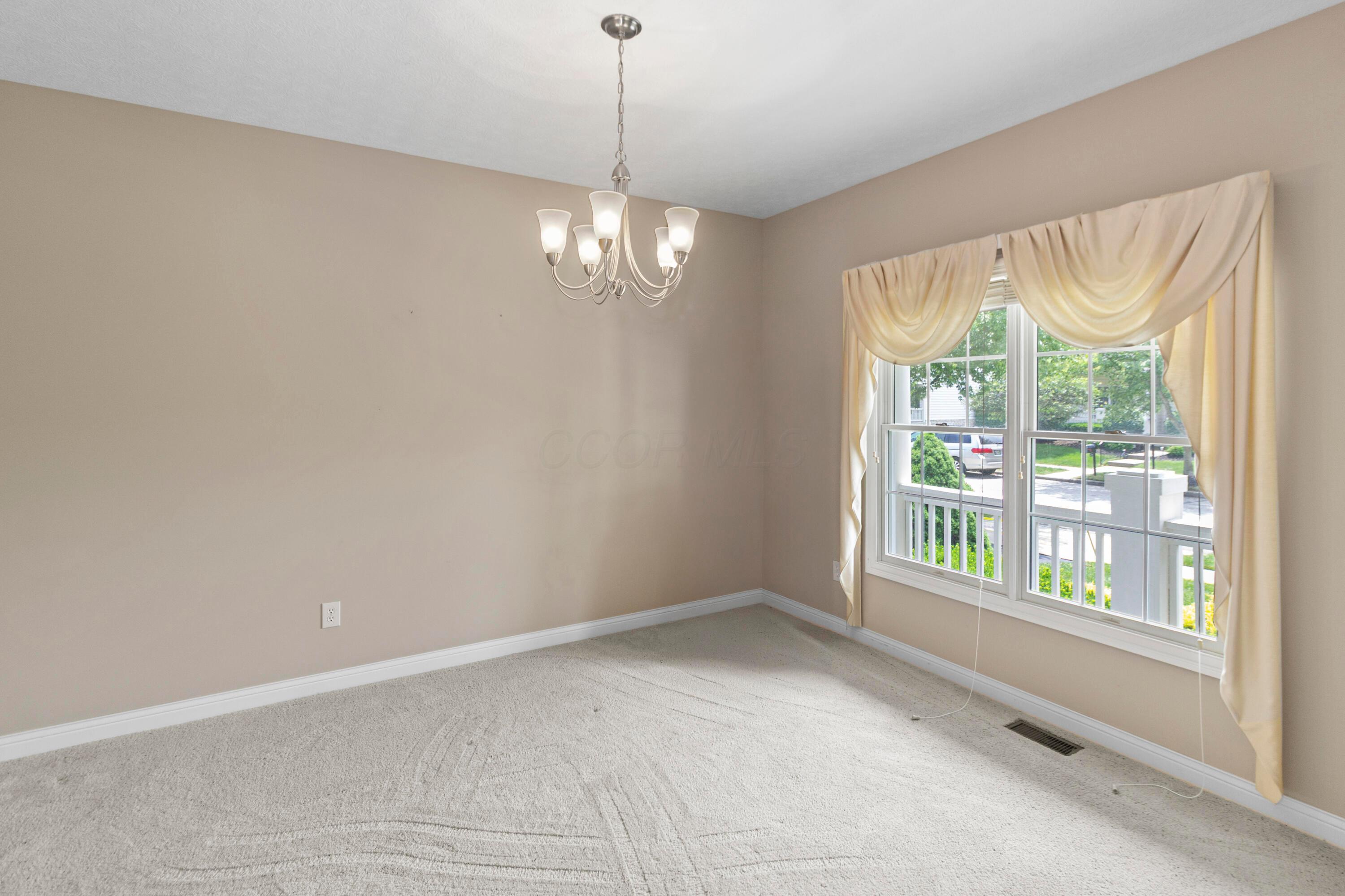 6930 Camden Drive, New Albany, Ohio image 19