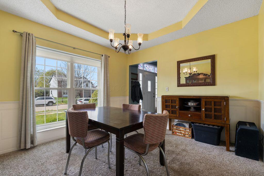 3322 Grovepark Drive, Grove City, Ohio image 8