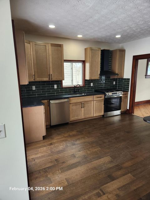 Tiny photo for 324 W Church Street, Marion, OH 43302 (MLS # 226003307)