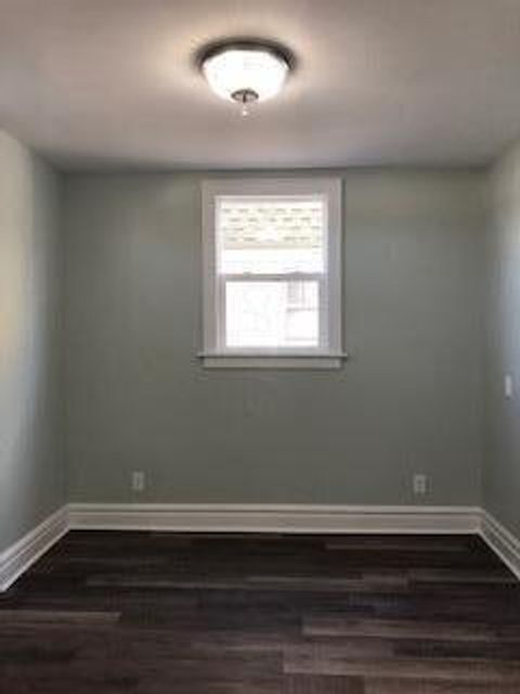 Tiny photo for 1366 Lockbourne Road, Columbus, OH 43206 (MLS # 225037494)