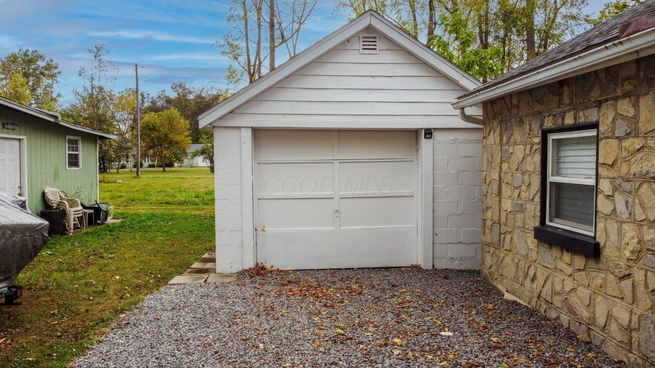 9887 Forest Street, Lakeview, Ohio image 23
