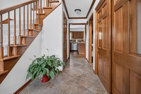Tiny photo for 4559 Hunting Creek Drive, Grove City, OH 43123 (MLS # 226025900)