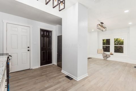 Tiny photo for 95 Midland Avenue, Columbus, OH 43223 (MLS # 225039383)