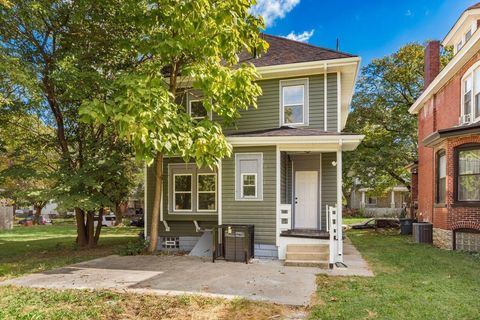 Tiny photo for 95 Midland Avenue, Columbus, OH 43223 (MLS # 225039383)