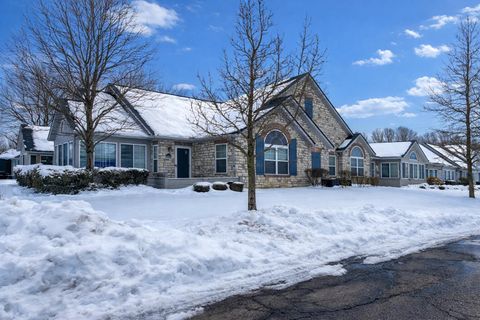 Photo of 4213 Cobbler Road 14 #14, New Albany, OH 43054 (MLS # 226003145)