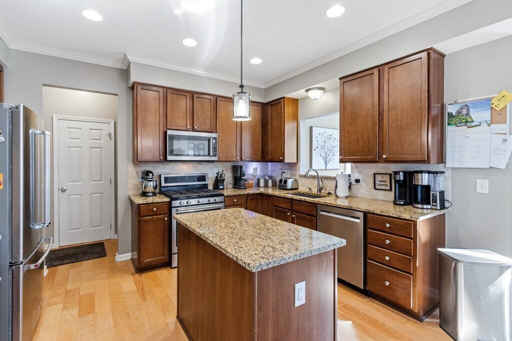 5512 Pensworthy Drive, Dublin, Ohio image 10