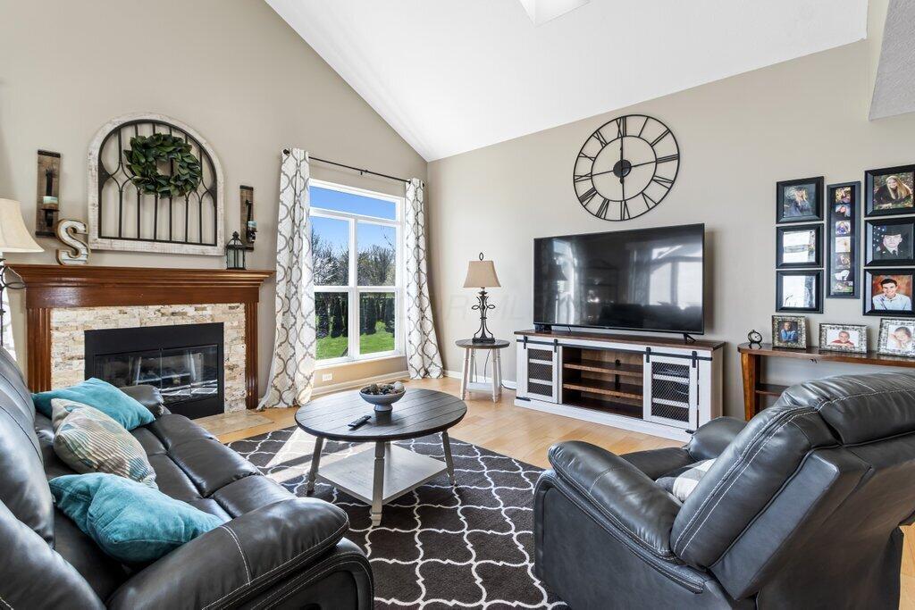 5512 Pensworthy Drive, Dublin, Ohio image 5
