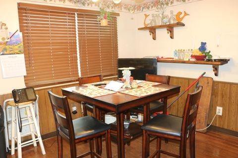 Tiny photo for 2251 Meridian Court, Columbus, OH 43232 (MLS # 226003239)