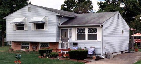 Photo of 2251 Meridian Court, Columbus, OH 43232 (MLS # 226003239)