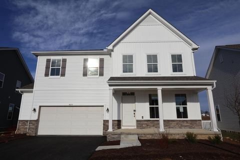 Photo of 4577 Burgstaller Court, Grove City, OH 43123 (MLS # 225045632)