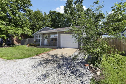 Tiny photo for 14851 Empire Road, Thornville, OH 43076 (MLS # 226021730)