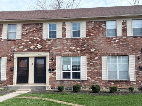 Photo of 5372 Portland 57 #57, Columbus, OH 43235 (MLS # 226009186)