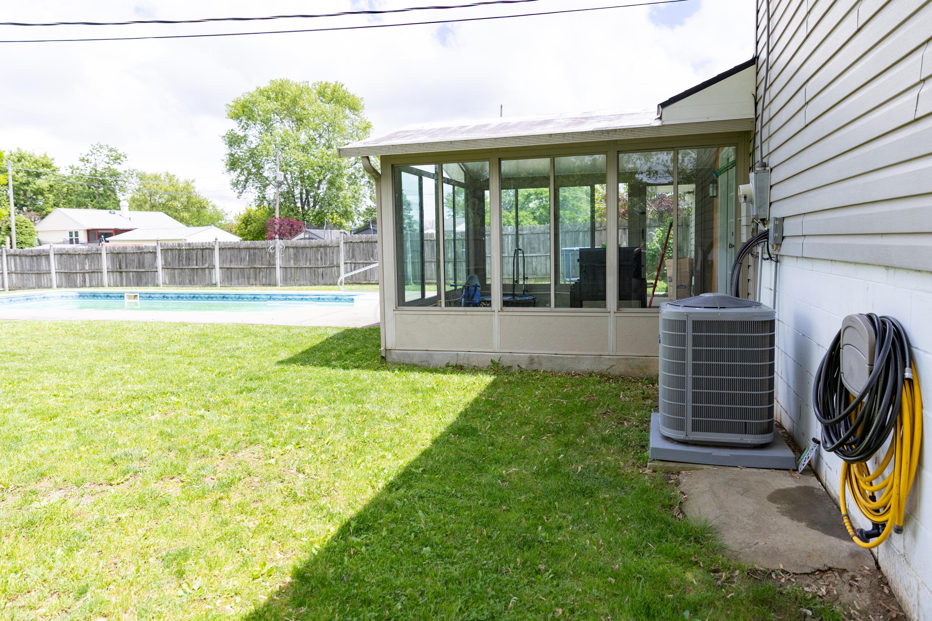 1845 Shasta Drive, Lancaster, Ohio image 32