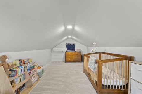 Tiny photo for 380 E Kelso Road, Columbus, OH 43202 (MLS # 226024907)