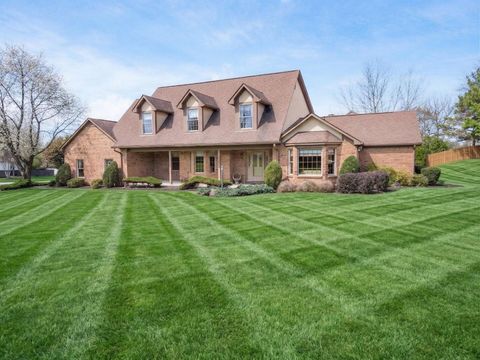 Photo of 13355 Waterton Drive, Pickerington, OH 43147 (MLS # 226010501)