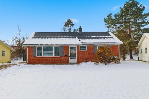 Photo of 2063 Willowood Drive S, Ontario, OH 44906 (MLS # 225044947)