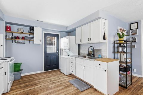 Tiny photo for 2063 Willowood Drive S, Ontario, OH 44906 (MLS # 225044947)