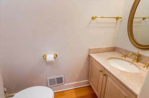 Tiny photo for 2777 Mccoy Road, Upper Arlington, OH 43220 (MLS # 226029601)