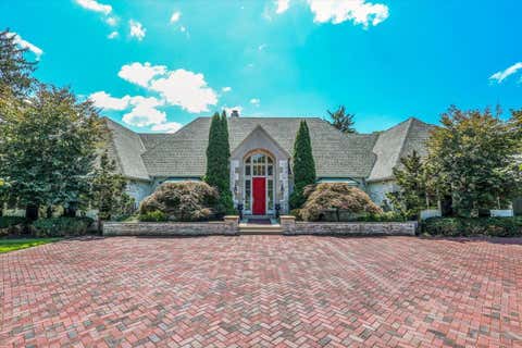 Tiny photo for 2777 Mccoy Road, Upper Arlington, OH 43220 (MLS # 226029601)