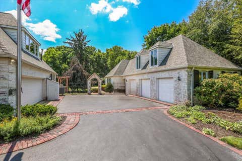 Tiny photo for 2777 Mccoy Road, Upper Arlington, OH 43220 (MLS # 226029601)