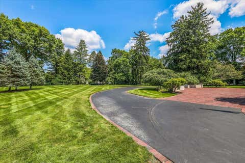 Tiny photo for 2777 Mccoy Road, Upper Arlington, OH 43220 (MLS # 226029601)
