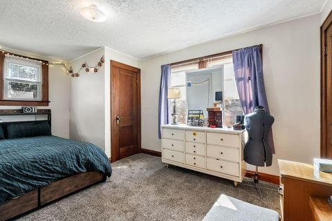 Tiny photo for 2578 Elliott Avenue, Columbus, OH 43204 (MLS # 226005676)