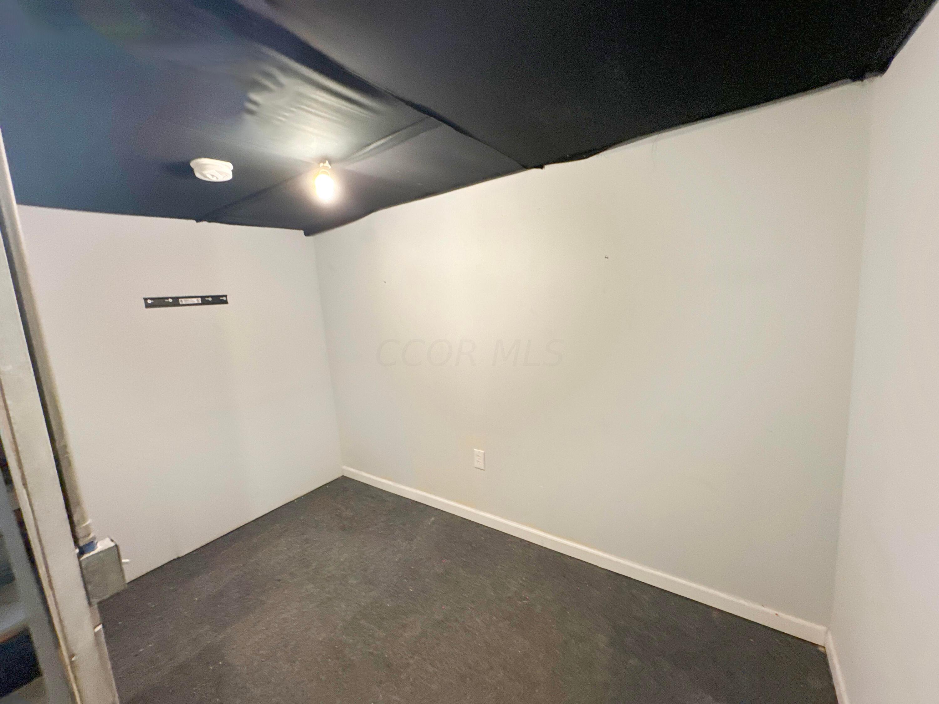 6377 Pinefield Drive, Hilliard, Ohio image 20