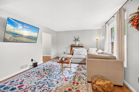 Tiny photo for 47 Grangefield Court, Westerville, OH 43081 (MLS # 226035902)