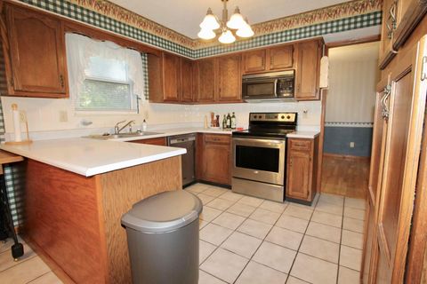 Tiny photo for 7215 Daugherty Drive, Reynoldsburg, OH 43068 (MLS # 225040577)