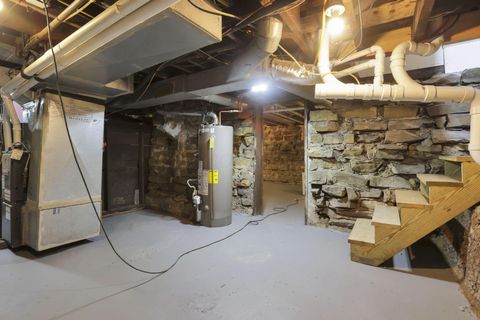 Tiny photo for 270 Lawrence Street, Newark, OH 43055 (MLS # 226013121)