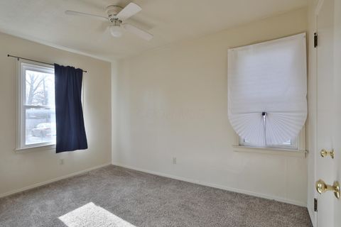 Tiny photo for 957 E 17th Avenue, Columbus, OH 43211 (MLS # 226002753)