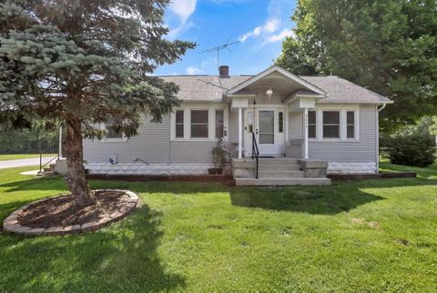 Photo of 5669 Norton Road, Grove City, OH 43123 (MLS # 226021399)