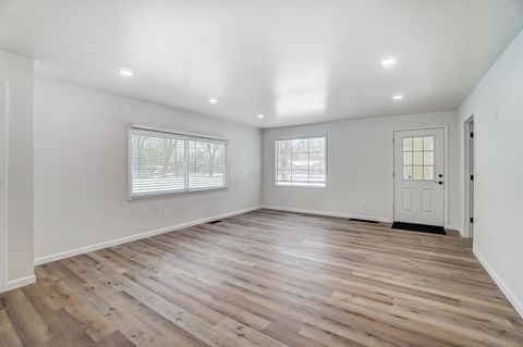 Tiny photo for 1896 Dyer Road, Grove City, OH 43123 (MLS # 226014468)