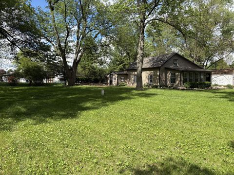 Tiny photo for 1896 Dyer Road, Grove City, OH 43123 (MLS # 226014468)