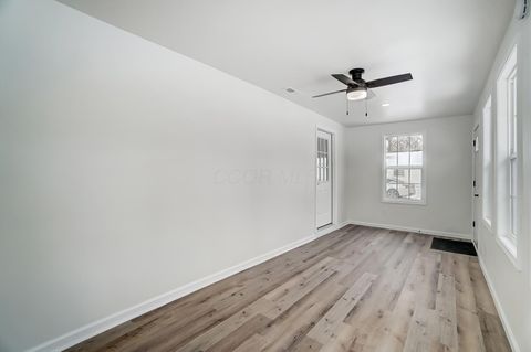 Tiny photo for 1896 Dyer Road, Grove City, OH 43123 (MLS # 226014468)